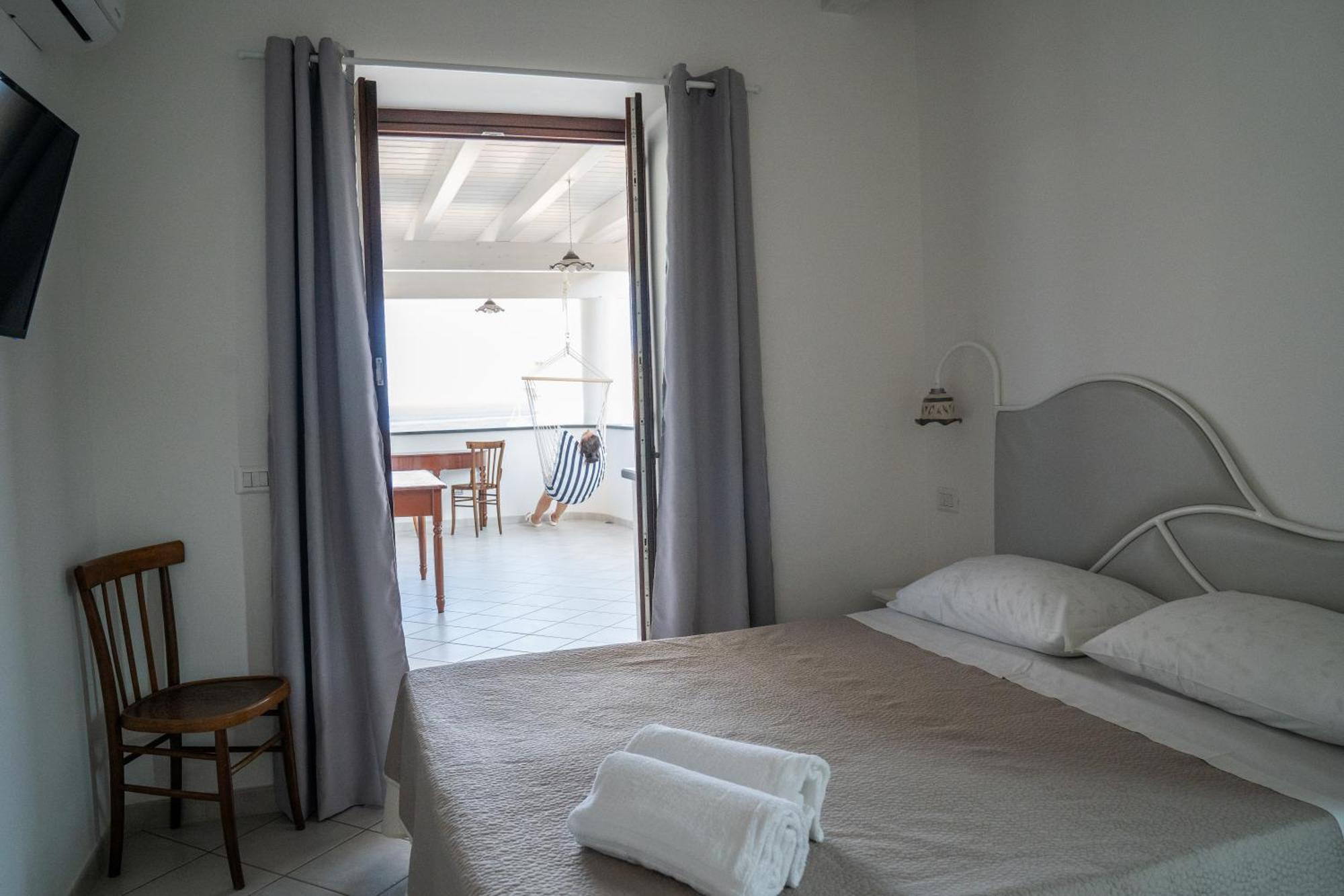 Casa Lussu Hotel Đảo Lipari Ngoại thất bức ảnh